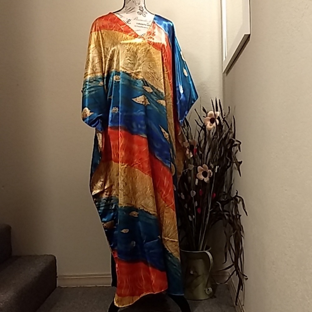 5⭐s LAST 1 NWT, Beachy Kaftan